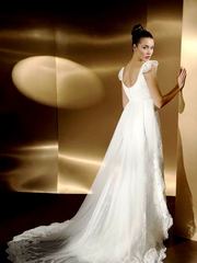 Роскошное Новое свадебное платье,  ниже своей рыночной стоимости.