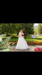 Свадебное платье от известного дизайнера Украины Maximo размер 42-44. 